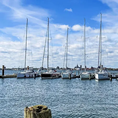 Strandlaeufer By Interhome *