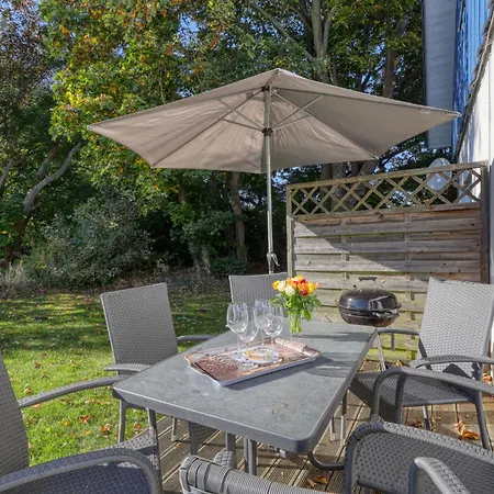 Strandlaeufer By Interhome * Altefähr