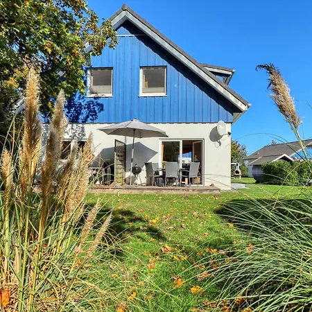 Holiday home Strandlaeufer By Interhome *